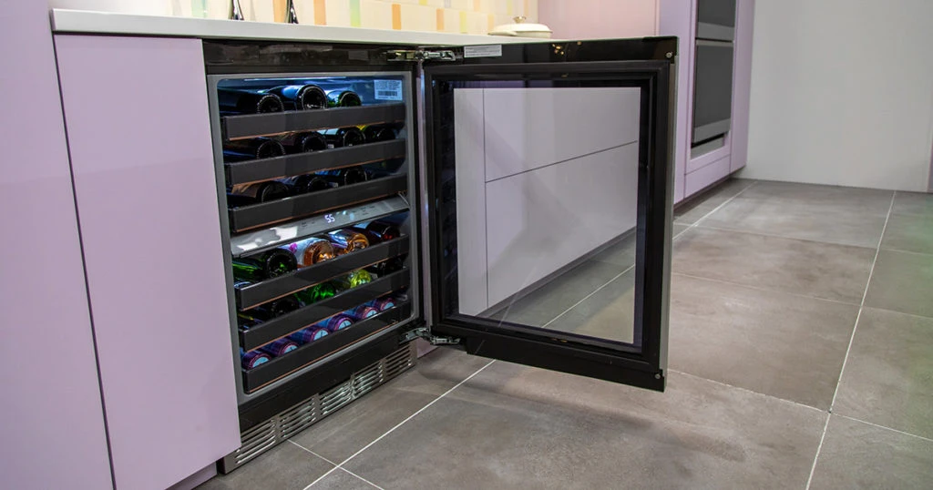 Cafe Beverage Center