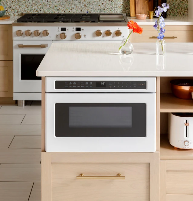 Cafe built-in microwave drawer